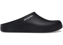 Load image into Gallery viewer, Balenciaga Pool Closed Slide Black