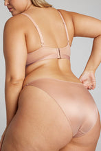 Load image into Gallery viewer, Glacé String Bikini in Buff
