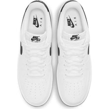 Load image into Gallery viewer, Men's Nike Air Force 1 '07 "White Black Pebbled Leather"