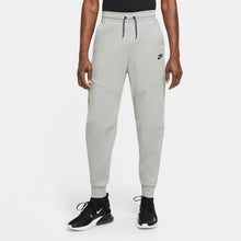Load image into Gallery viewer, Men's Nike Sportswear Tech Fleece Joggers