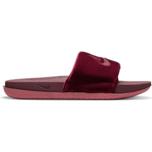 Load image into Gallery viewer, Women's Nike OffCourt SE Slides "Dark Beetroot"