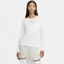 Load image into Gallery viewer, Women's Nike Sportswear Long-Sleeve T-Shirt
