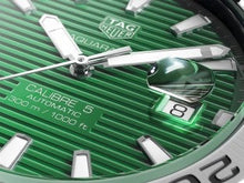 Load image into Gallery viewer, Tag Heuer Aquaracer Green Dial Watch for Men - WAY2015.BA0927