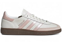 Load image into Gallery viewer, adidas Handball Spezial White Sandy Pink Metallic Gum