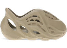 Load image into Gallery viewer, adidas Yeezy Foam RNR Stone Taupe (Infants)
