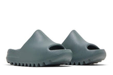 Load image into Gallery viewer, adidas Yeezy Slide Slate Marine (Kids)