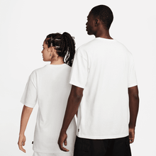 Load image into Gallery viewer, Men's Nike Sportswear Premium Essentials T-Shirts