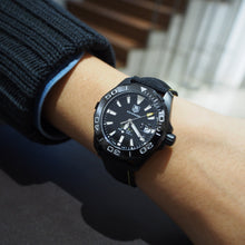 Load image into Gallery viewer, Tag Heuer Aquaracer Calibre 5 Automatic Black Dial Black Nylon Strap Watch for Men - WAY218A.FC6362