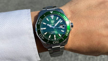 Load image into Gallery viewer, Tag Heuer Aquaracer Calibre 5 Green Dial Silver Steel Strap Watch for Men - WAY201S.BA0927