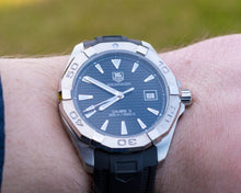 Load image into Gallery viewer, Tag Heuer Aquaracer Automatic Caliber 5 Black Dial Black Rubber Strap Watch for Men - WAY2110.FT8021